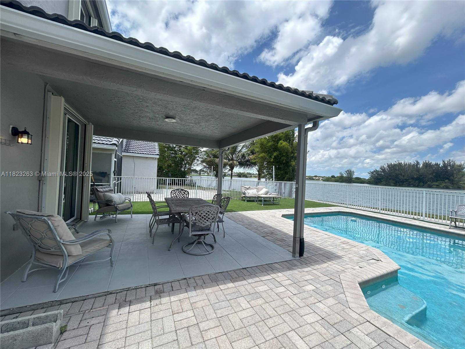 Tamarac, FL 33321,5708 S Plum Bay Pkwy #5708