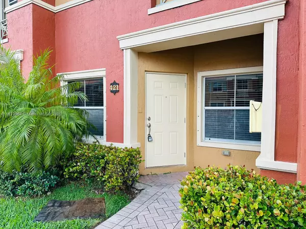 6120 NW 116th Pl #421, Doral, FL 33178