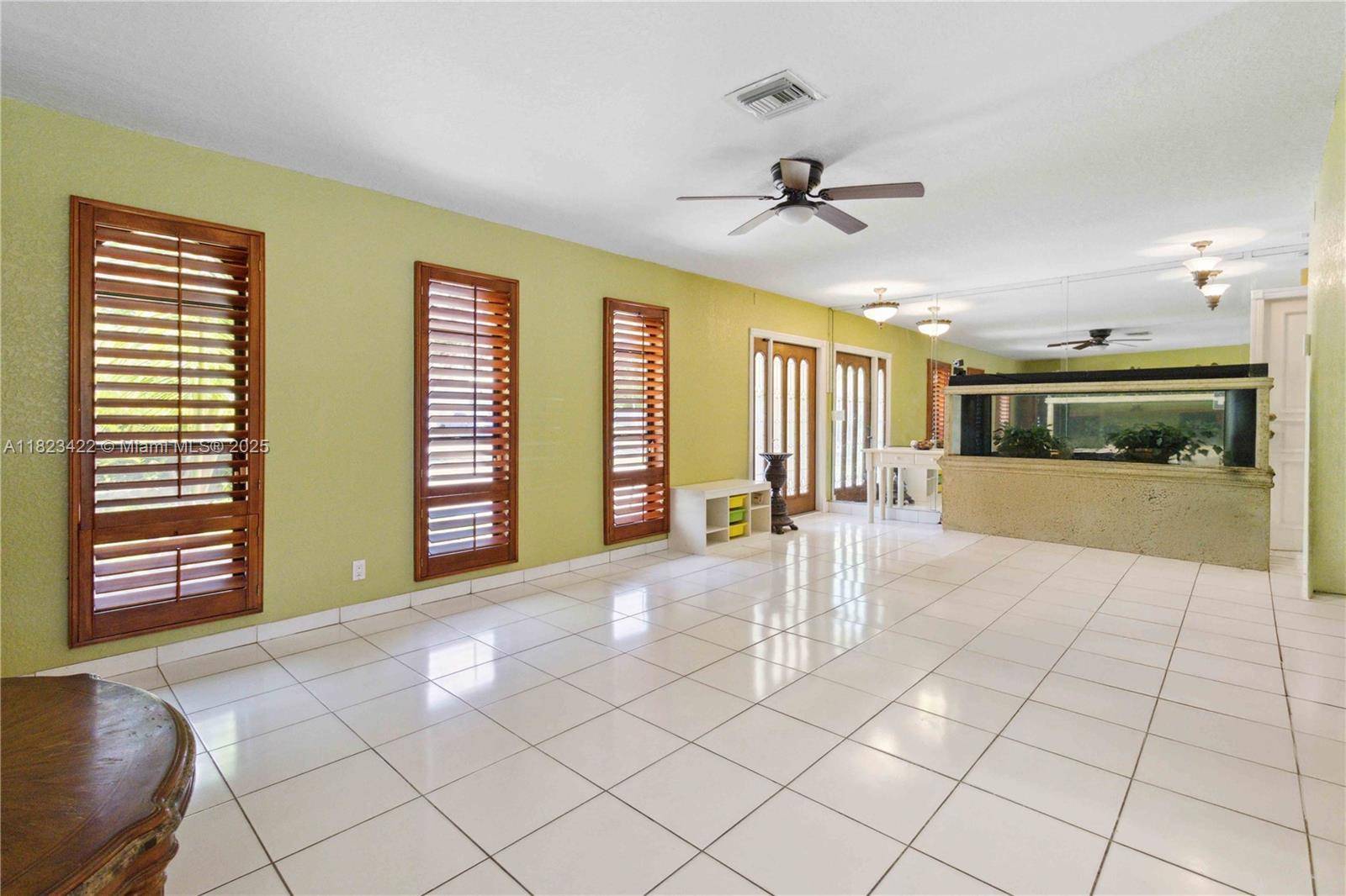 Margate, FL 33063,134 E Palm Dr