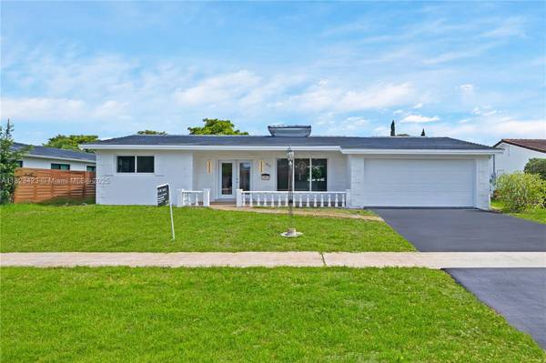 3917 Adams St, Hollywood, FL 33021