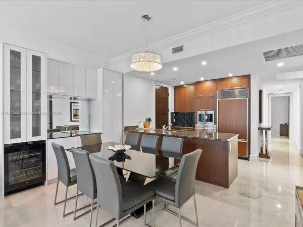 15901 Collins Ave #2002, Sunny Isles Beach, FL 33160