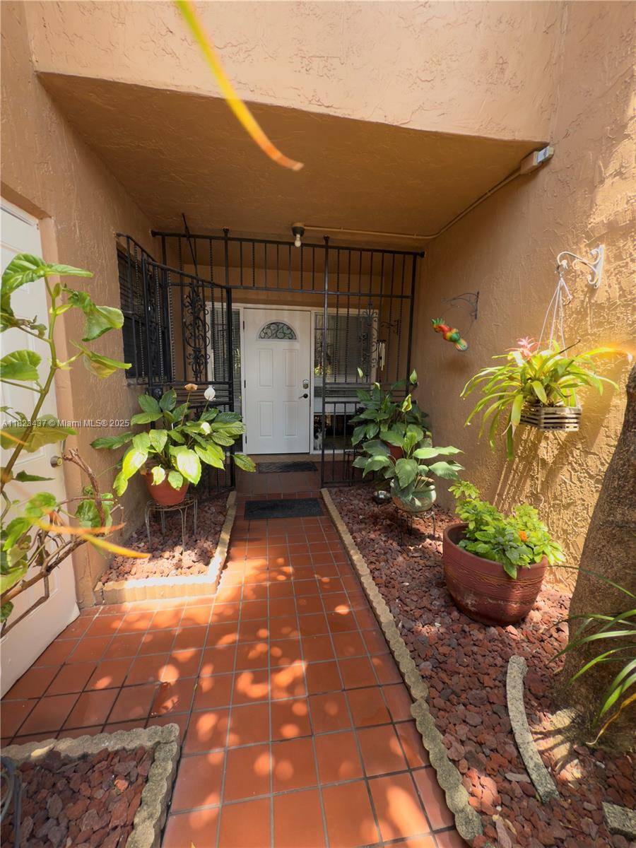 Pembroke Pines, FL 33025,1651 SW 120th Ave