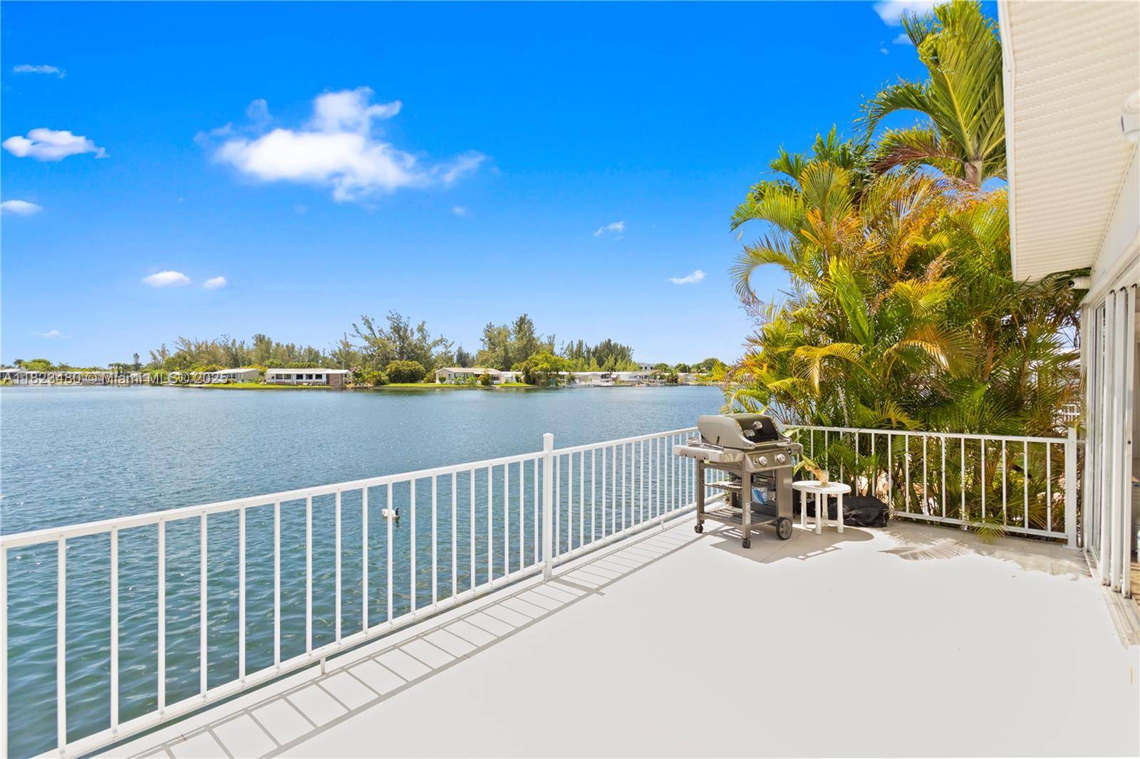 5620 Lagoon Dr #., Dania Beach, FL 33312