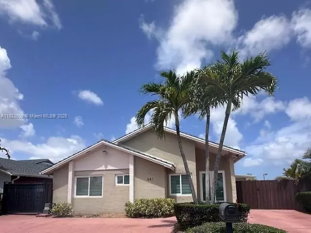Miami, FL 33174,641 SW 99th Pl