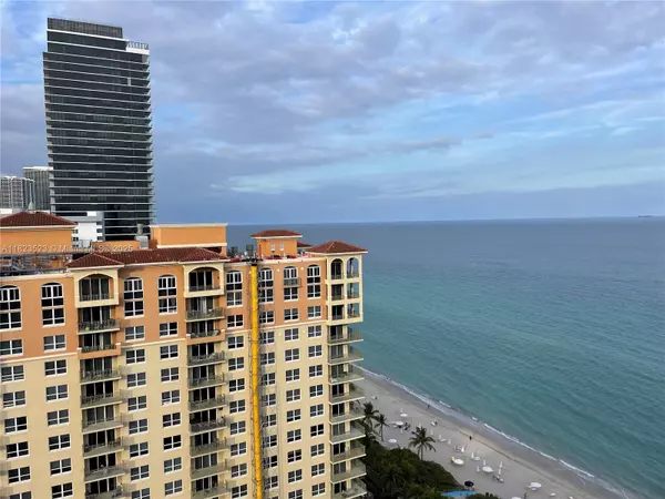 Hallandale Beach, FL 33009,3140 S Ocean Dr #2207