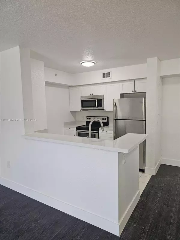 Homestead, FL 33033,15410 SW 284 ST #8203