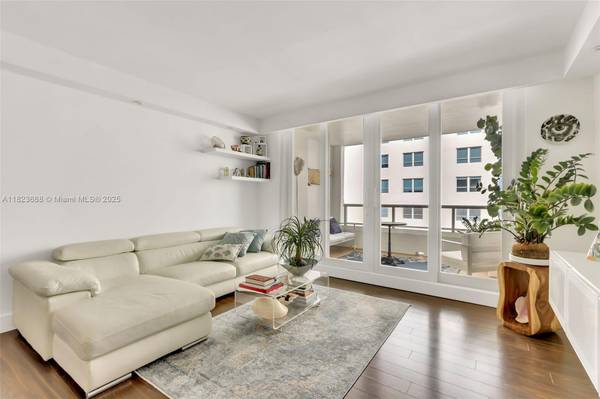 5005 Collins Ave #1223, Miami Beach, FL 33140