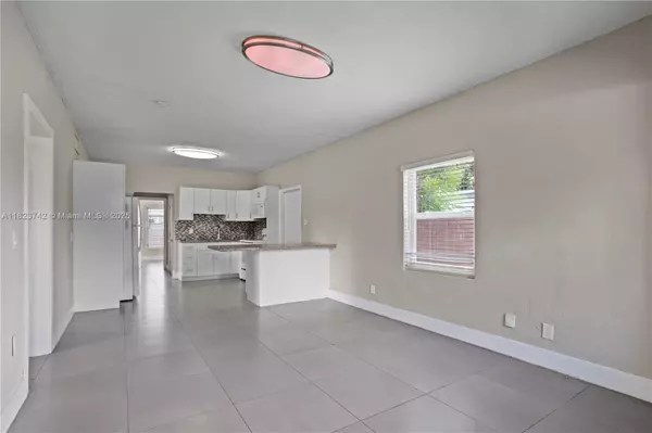 South Miami, FL 33143,5900 SW 62nd Ter