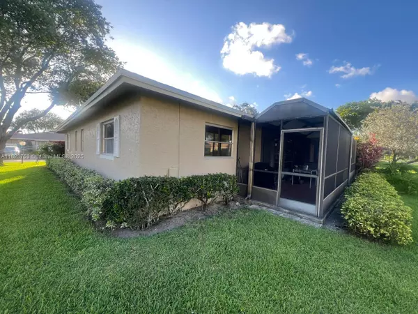 Boca Raton, FL 33496,18906 Schooner Dr