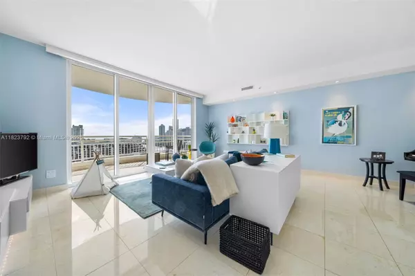 Miami, FL 33131,848 Brickell Key #2503