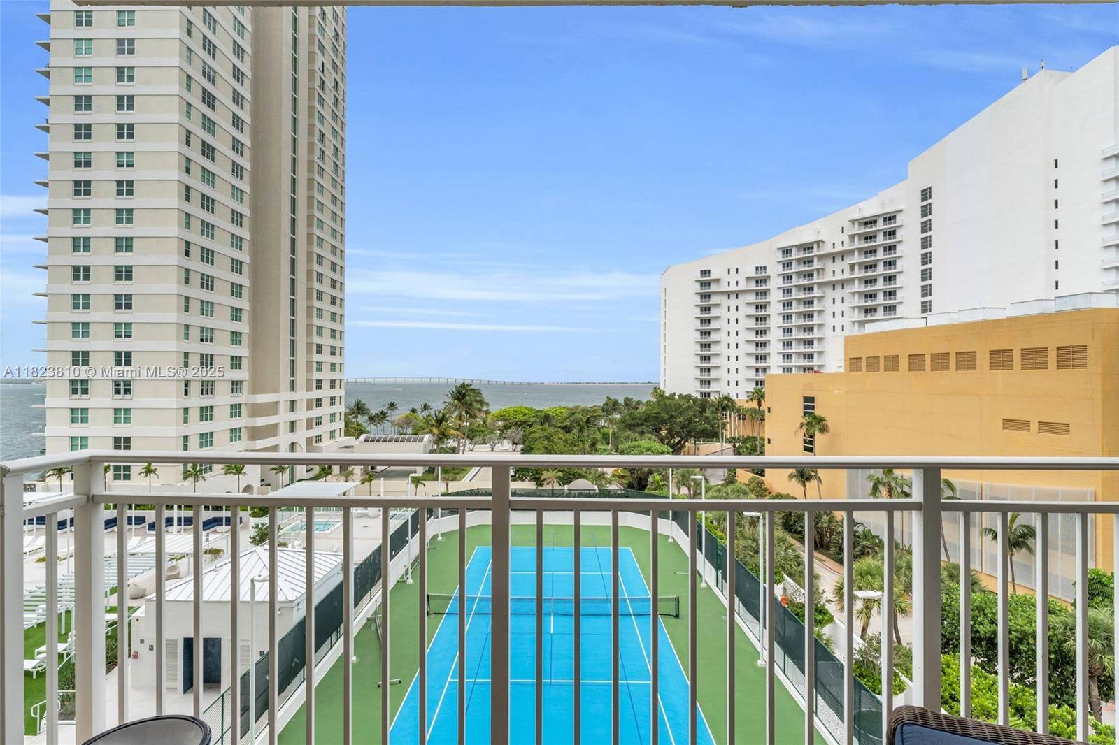Miami, FL 33131,770 Claughton Island Dr #806