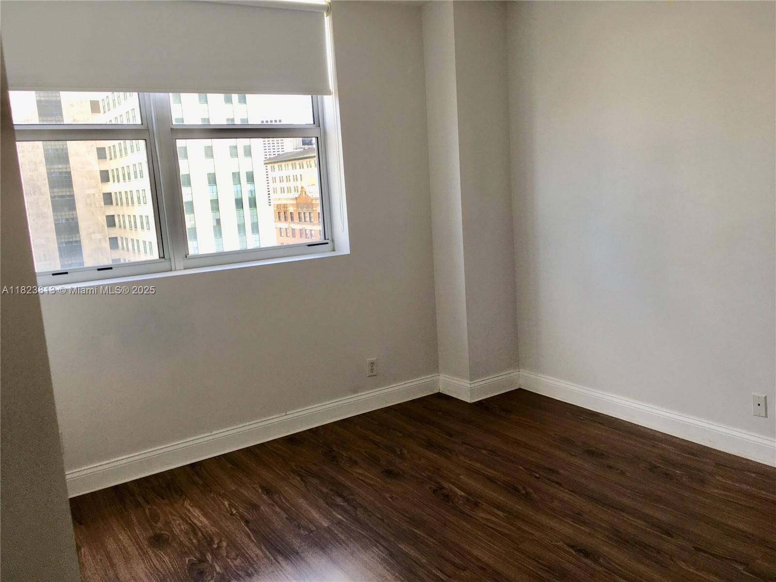 Miami, FL 33131,111 E Flagler St #1209
