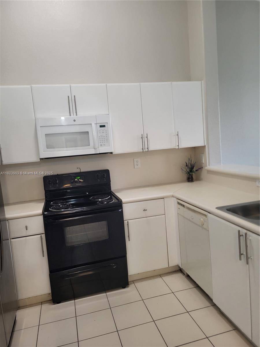 Homestead, FL 33035,1662 SE 27th Dr #202
