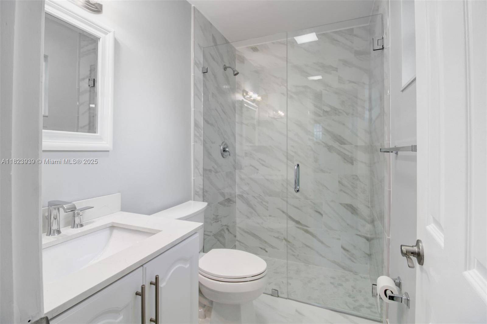 South Miami, FL 33143,6255 SW 62nd Ct