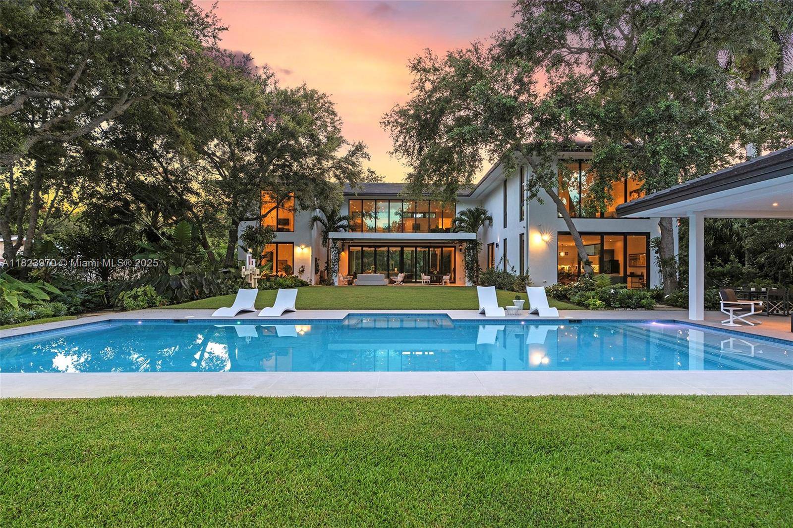 Pinecrest, FL 33156,8875 SW 61st Ct