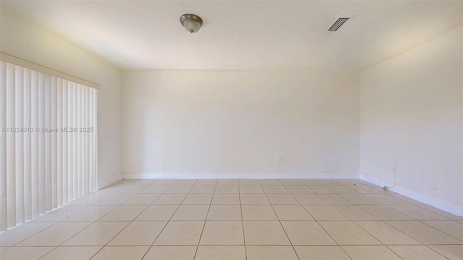 Miami, FL 33193,5751 SW 162nd Ct