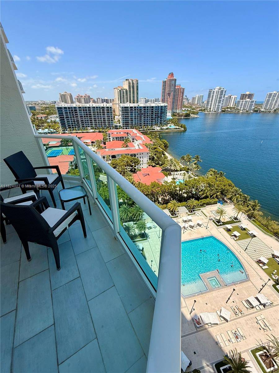 Aventura, FL 33160,3301 NE 183rd St #1808