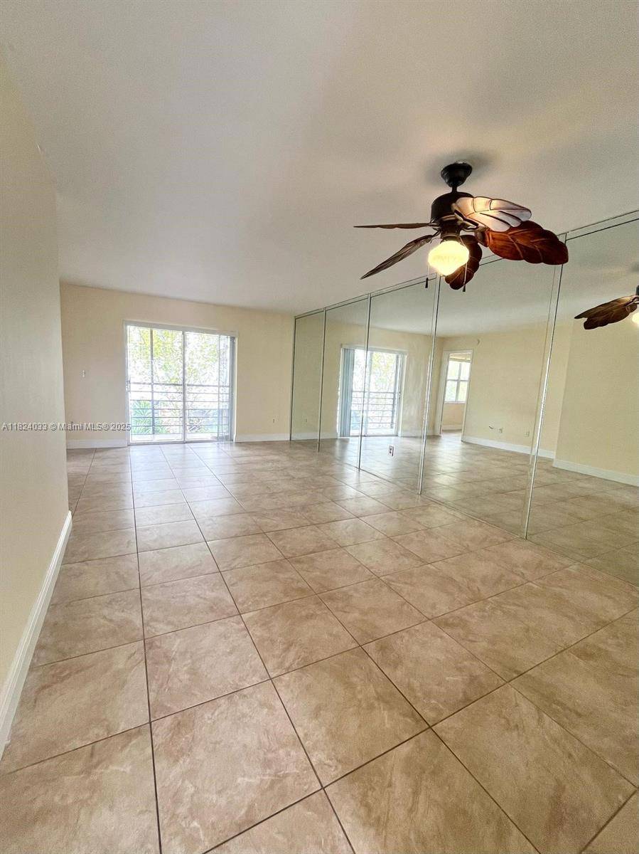 20800 NE 8th Ct #201-17, Miami, FL 33179