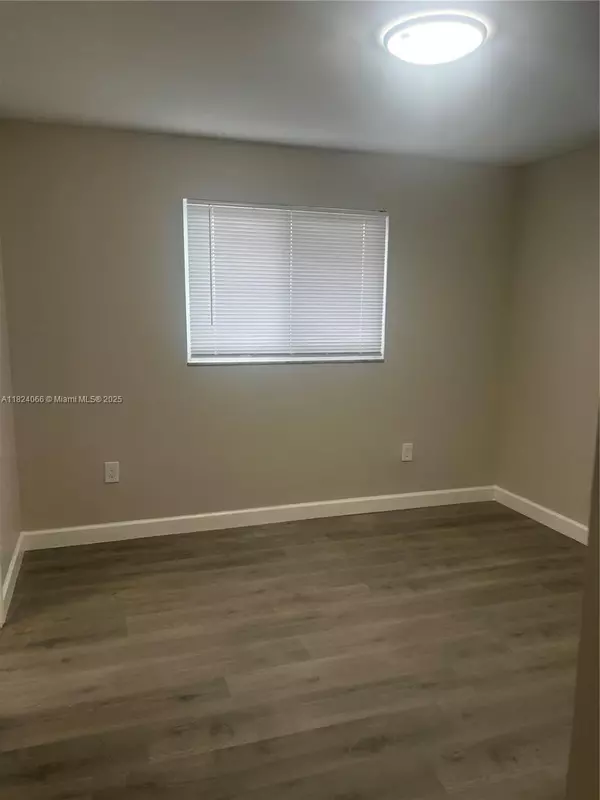 Miami, FL 33125,1111 NW 19th Ave #405