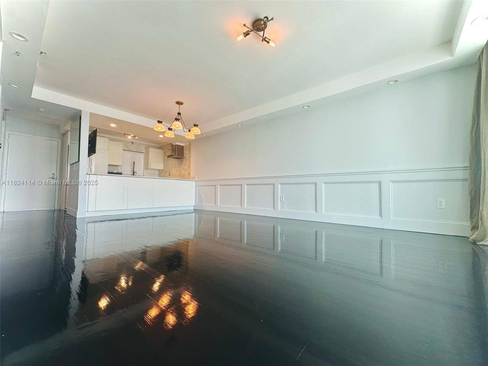 Miami, FL 33125,1700 NW N River Dr #805