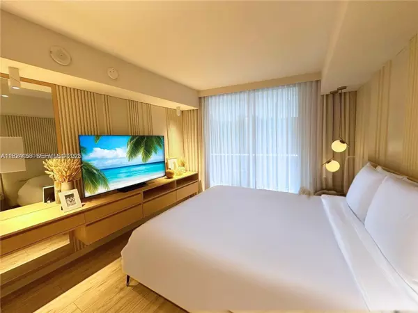 1010 SW 2nd Ave #601, Miami, FL 33130