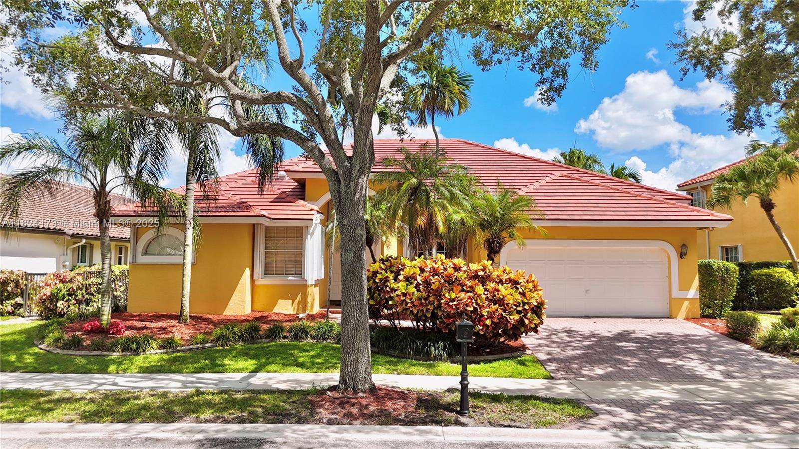 Weston, FL 33332,2694 Oakbrook Dr
