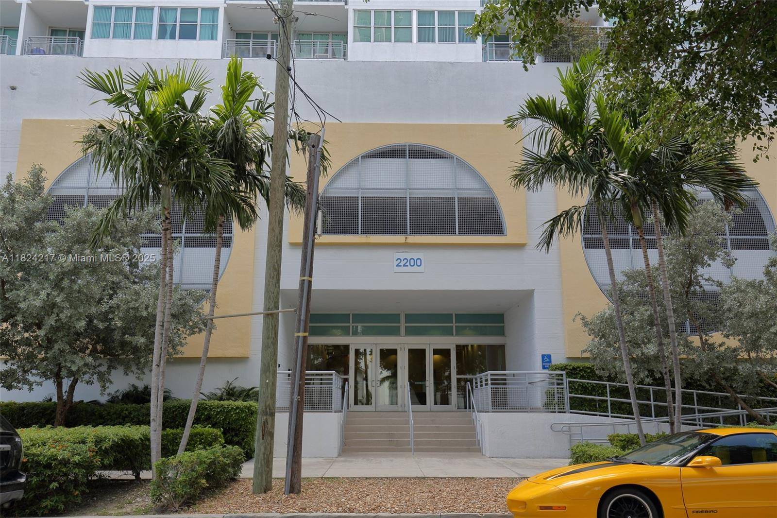 2200 NE 4th Ave #904, Miami, FL 33137