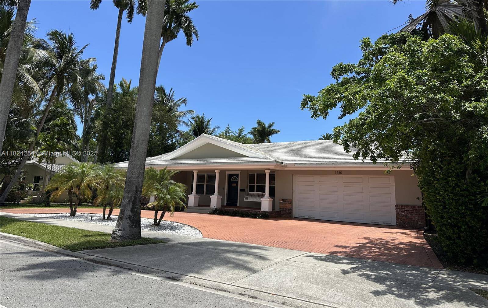 Hollywood, FL 33019,1330 Harrison St