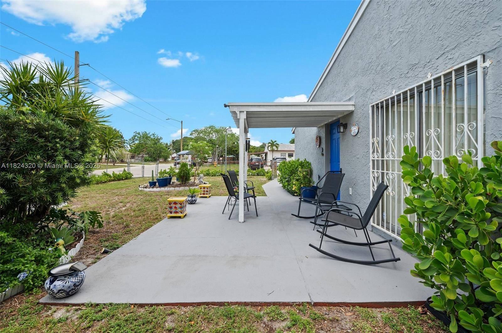 Miami Gardens, FL 33055,21359 NW 39th Ave