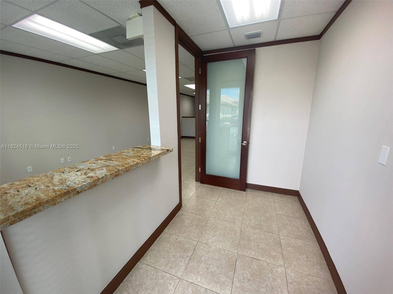 Davie, FL 33328,5220 S University Dr #104C