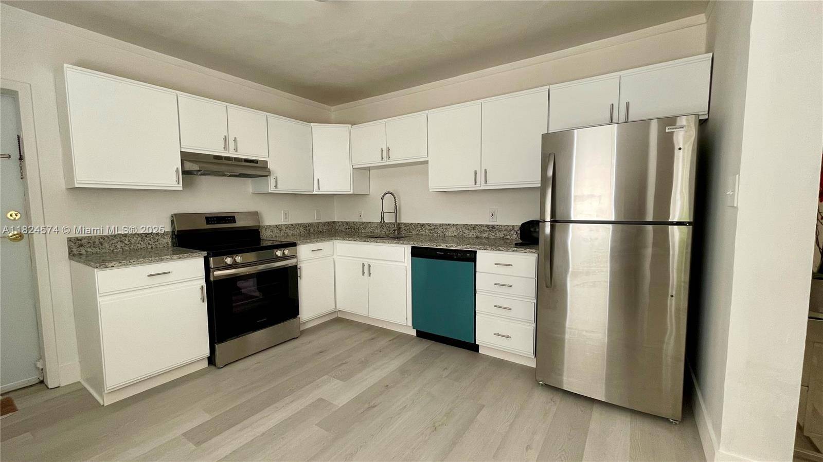 Miramar, FL 33023,6021 SW 38th St