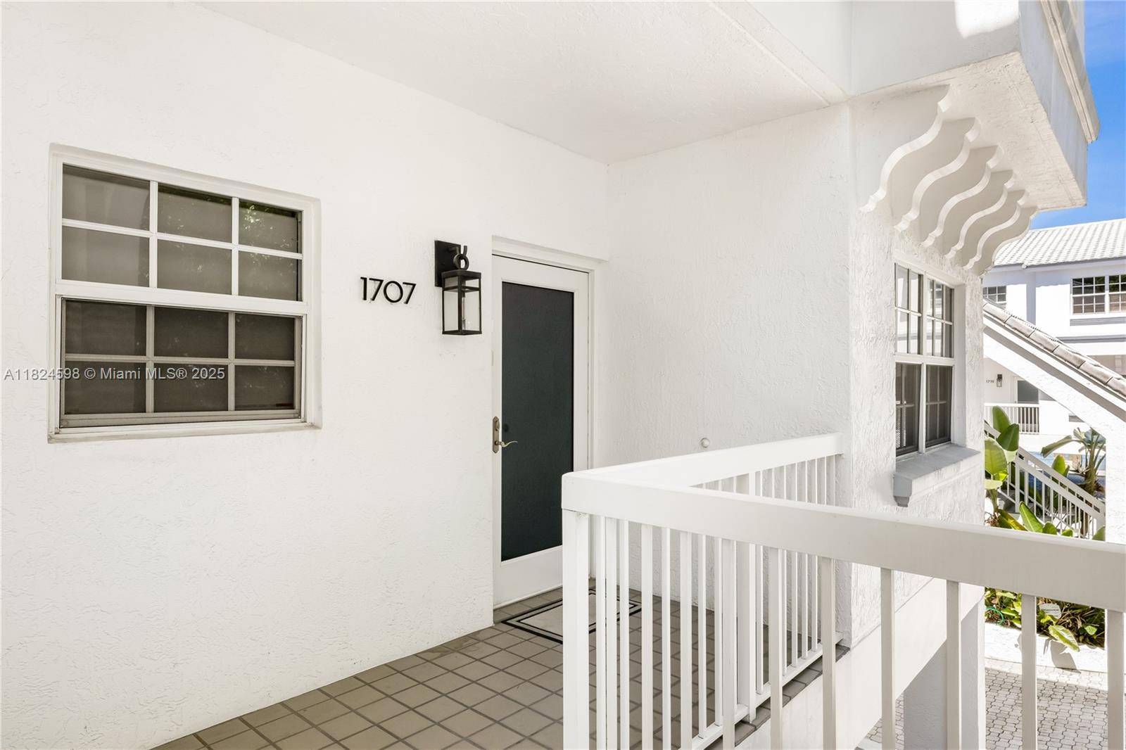 Fort Lauderdale, FL 33301,1707 E Las Olas Blvd #4