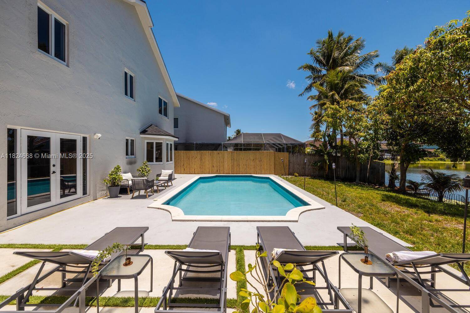 Pembroke Pines, FL 33025,9650 SW 9th Ct