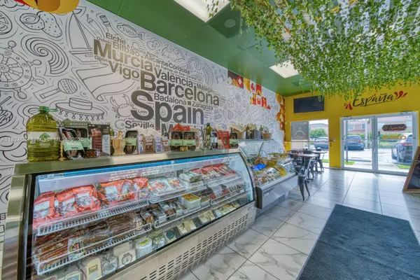Miami, FL 33186,Spanish Restaurant For Sale In Kendall