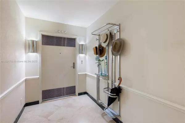 Fort Lauderdale, FL 33316,2200 S Ocean Ln #1501-1503