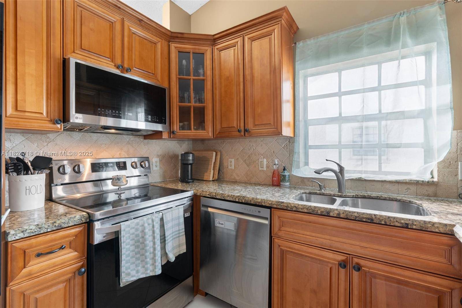Deerfield Beach, FL 33442,602 Lincoln Ct #602