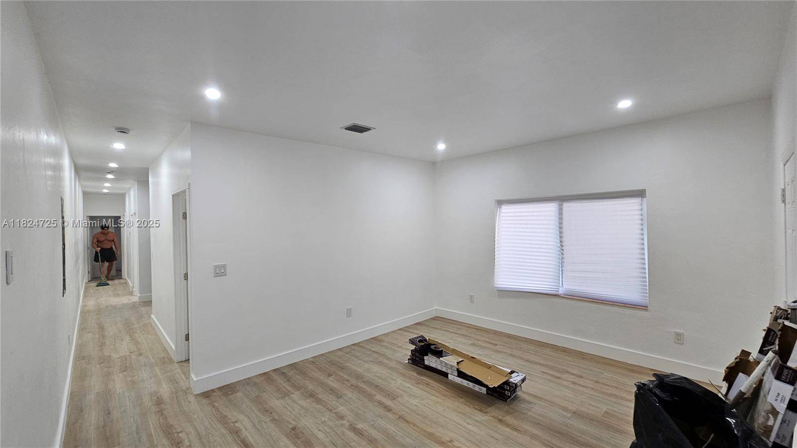 Miami, FL 33145,3110 SW 21st Ter #3110