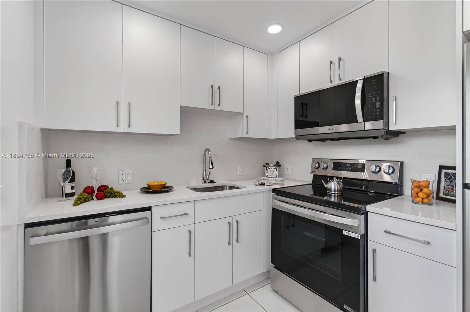 Boca Raton, FL 33434,228 Preston F #1