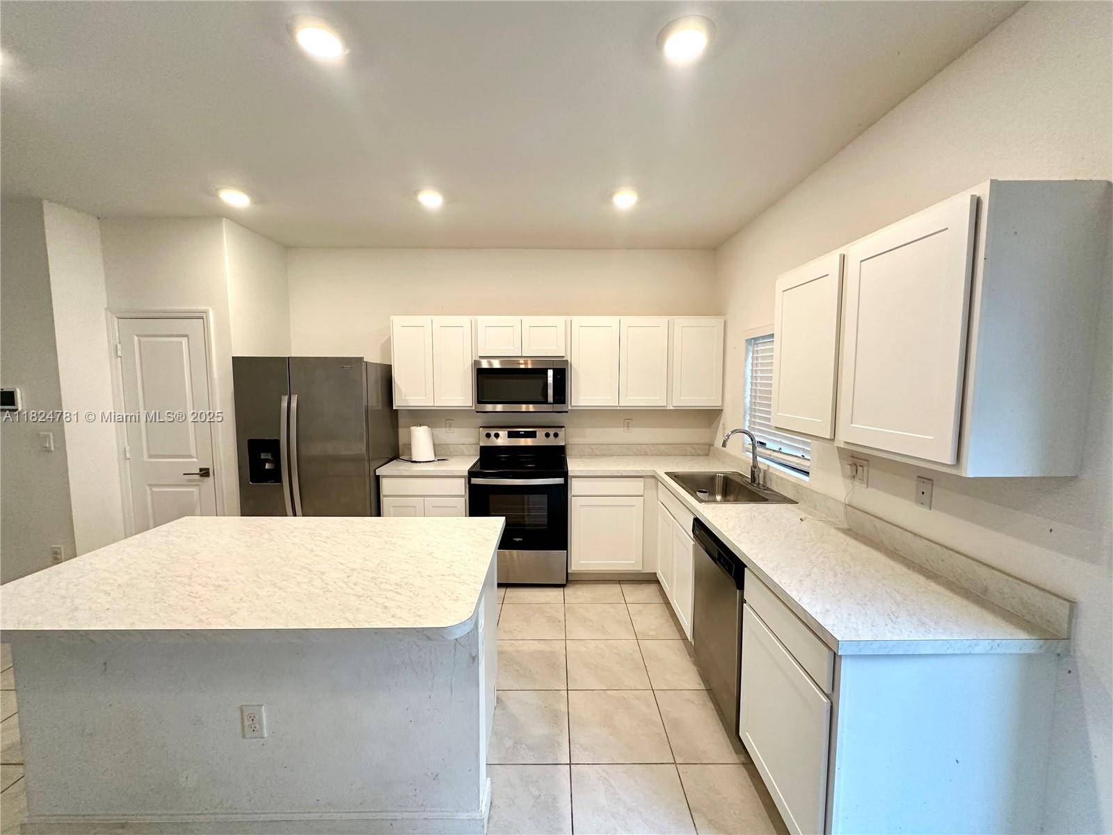 Florida City, FL 33034,1111 SW 6th Ct