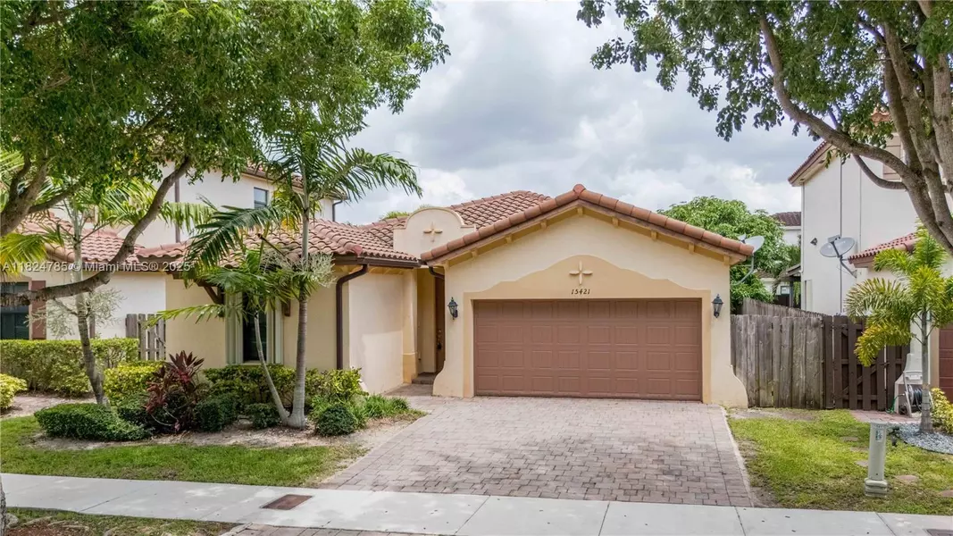 15421 SW 176th Ln #15421, Miami, FL 33187