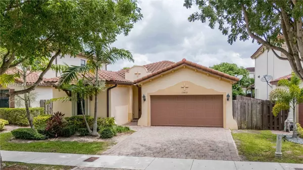 15421 SW 176th Ln #15421, Miami, FL 33187