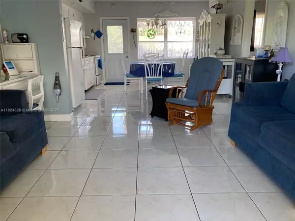 Dania Beach, FL 33004,223 S Federal Hwy #46