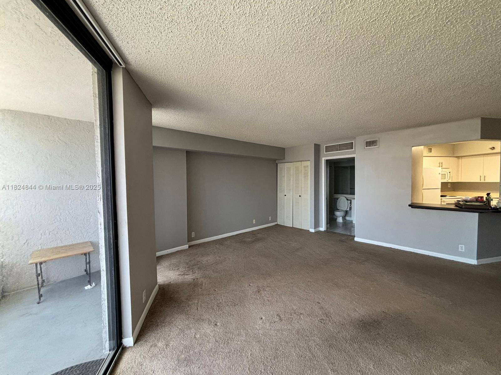 Aventura, FL 33180,3300 NE 191st St #1915