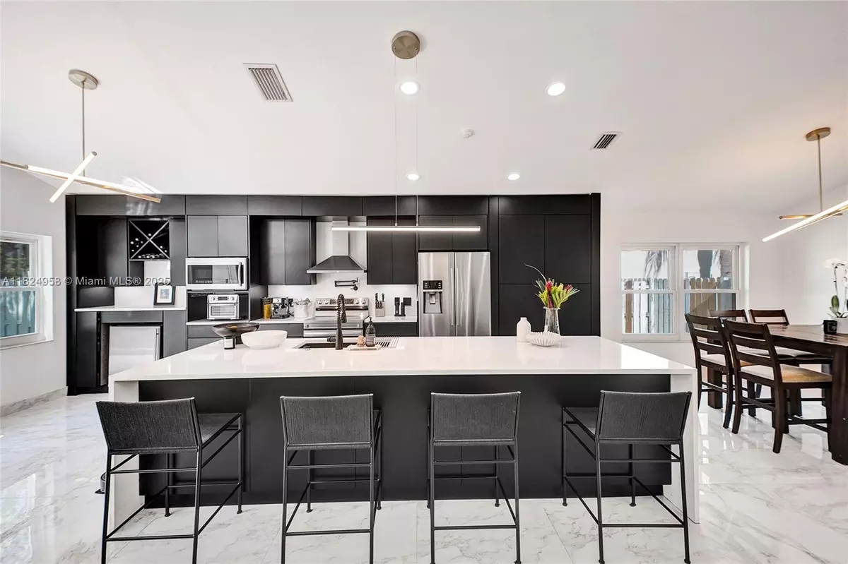 Weston, FL 33326,204 Cameron Dr