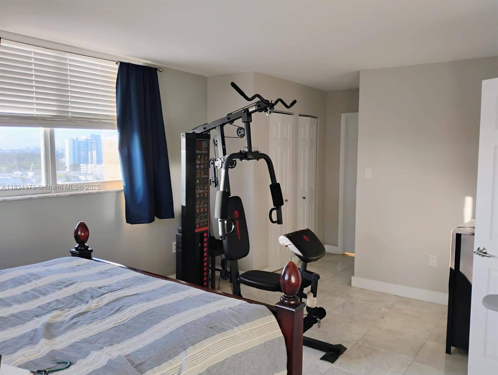 Miami Beach, FL 33141,6900 Bay Dr #11K