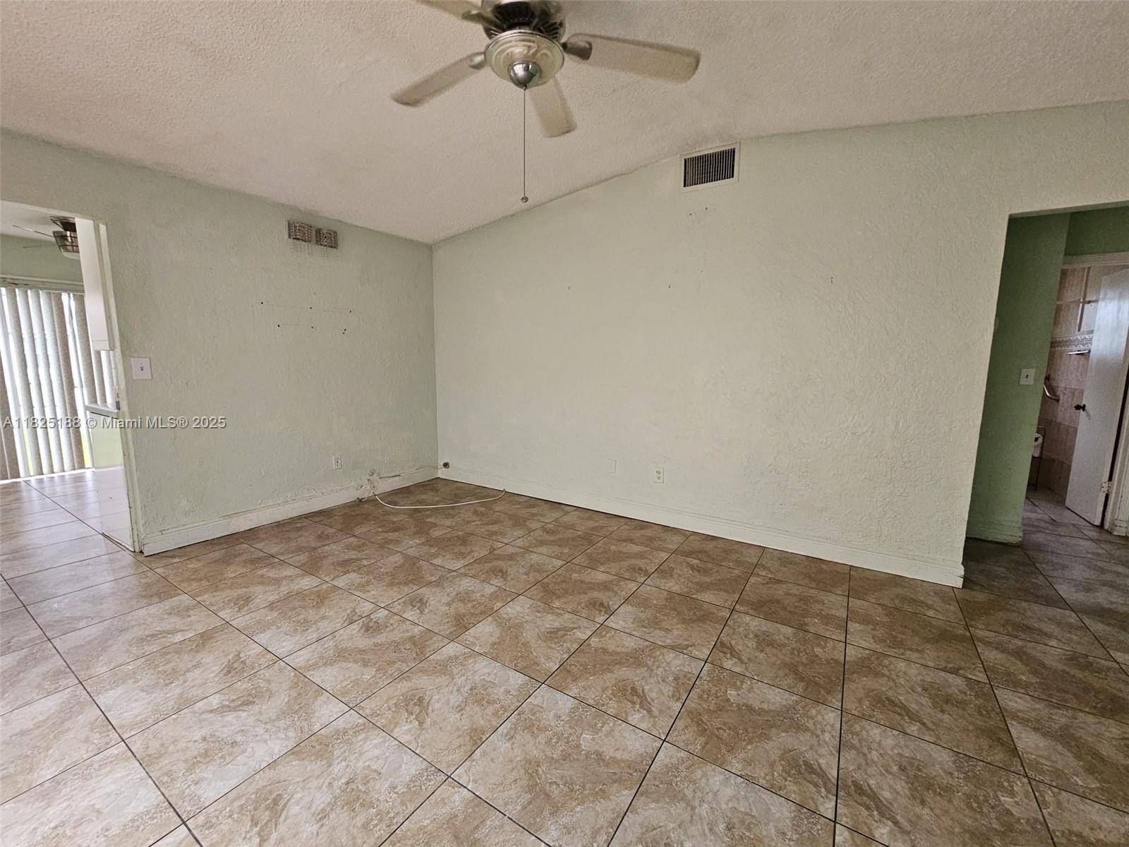 Miami, FL 33186,10909 SW 117th Pl