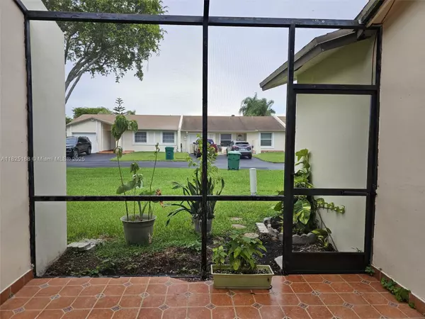 Miami, FL 33186,10909 SW 117th Pl