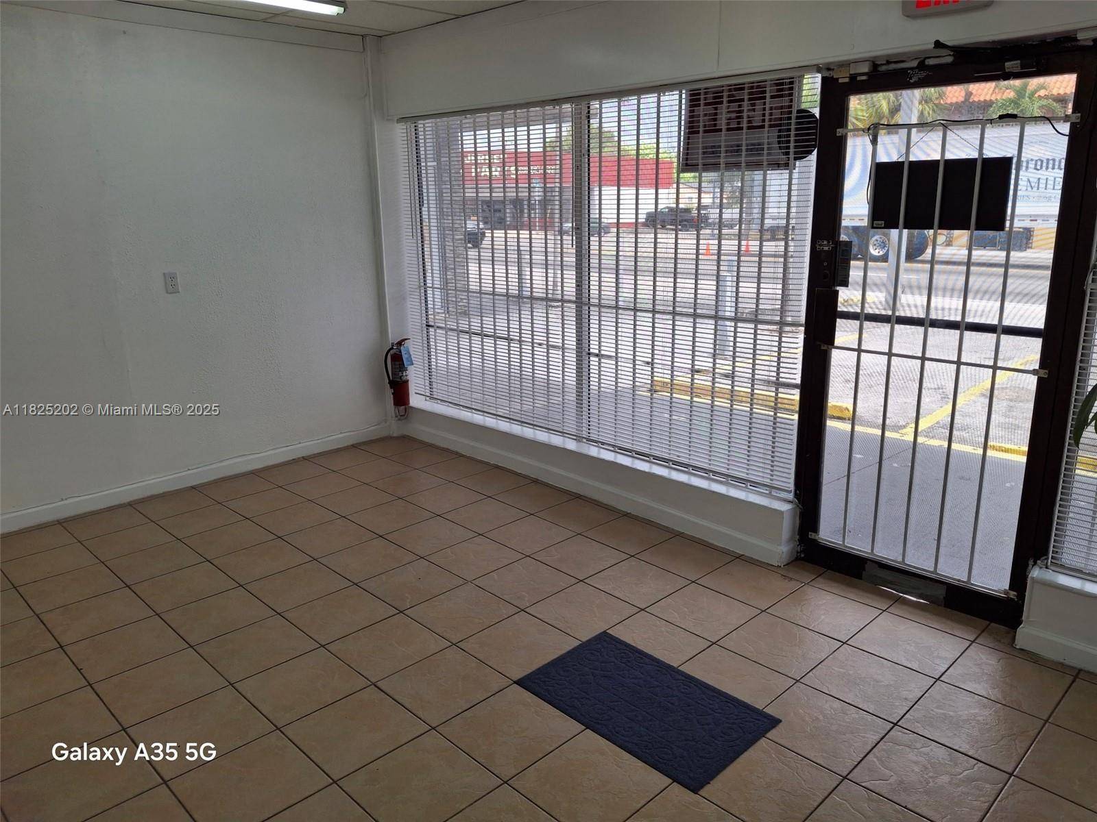 West Miami, FL 33144,6218 SW 8th St