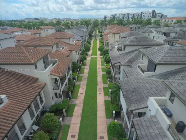 Doral, FL 33166,4680 NW 83rd Path #4680