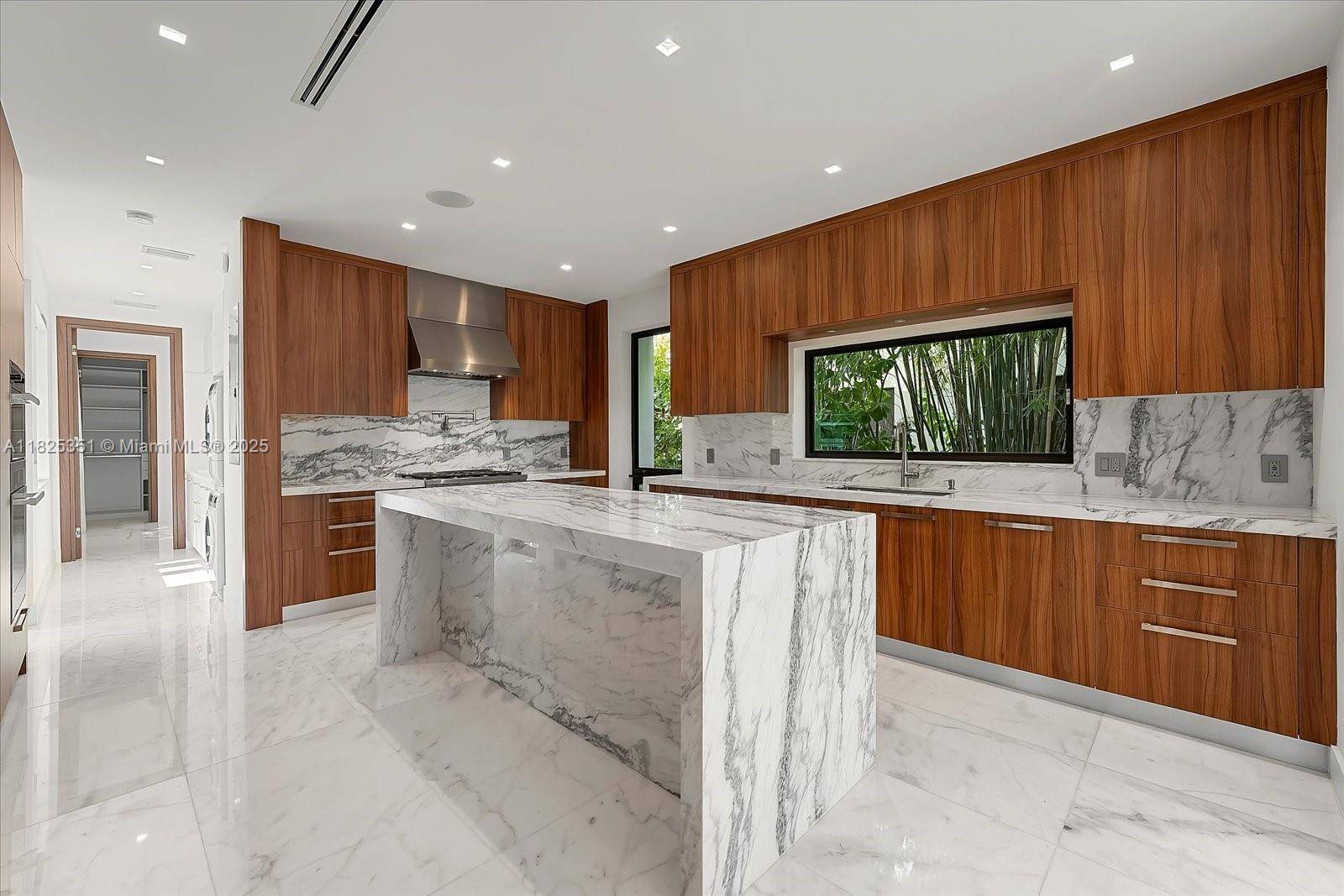 Miami Beach, FL 33141,1311 Stillwater Dr